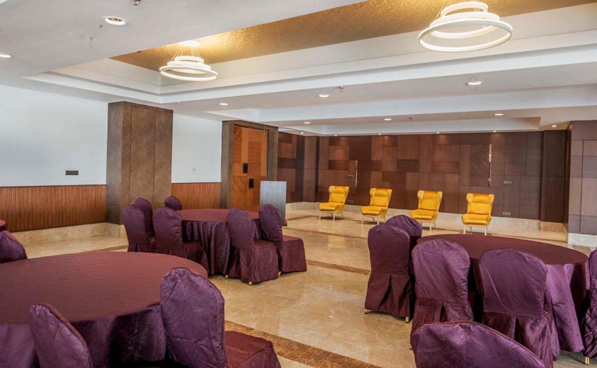 Hotel Sonar Bangla Taki Hasnabad Exterior foto